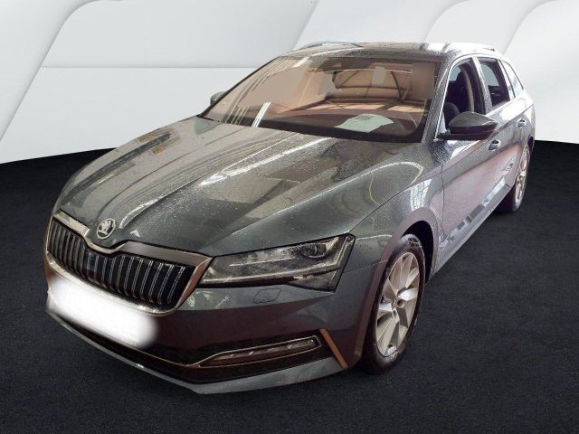 Skoda Superb Style 1.4TSI iV 360°/NAVI/PDC/MATRIX/SHZ