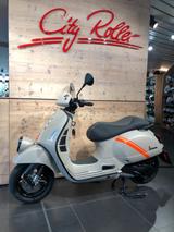 Vespa GTV  300 E5  ABS  offizielles Modell // AKTION - VESPA GTV