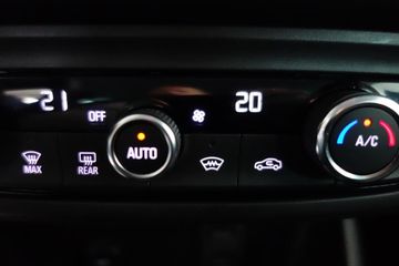 Bild 12 Opel Crossland (X) Crossland Enjoy