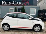 Toyota Aygo x-play touch/22TKM/I.HD/AUTOM/KAMERA/MFL/2 - Toyota in Berlin: Aygo