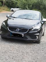 Volvo V40 D2 Momentum - Volvo V40: D2 Momentum