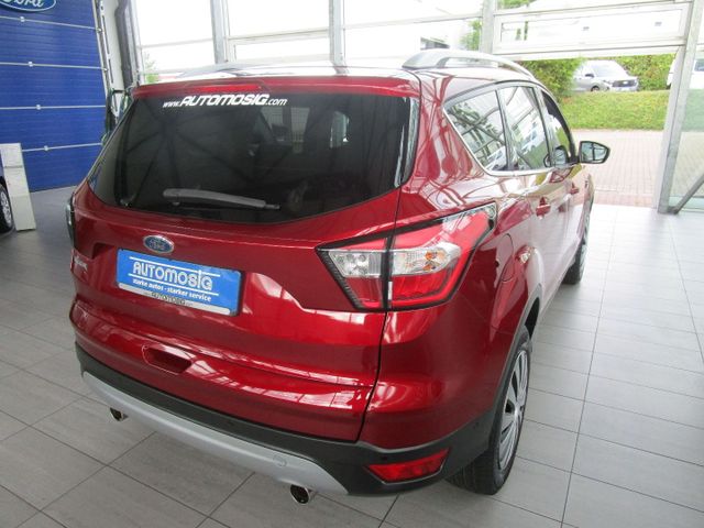 Kuga Cool & Connect