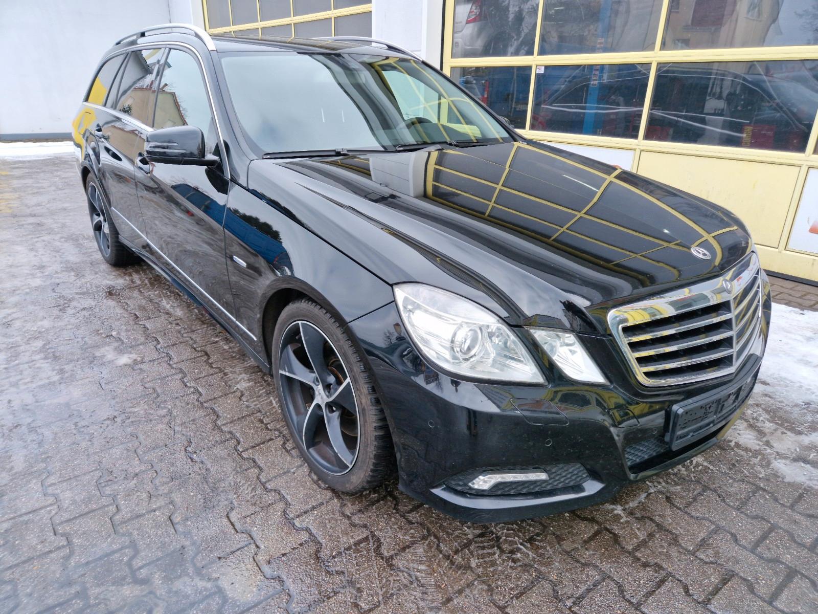 Mercedes-Benz E 350 E T-Modell E 350 CDI BlueEfficiency