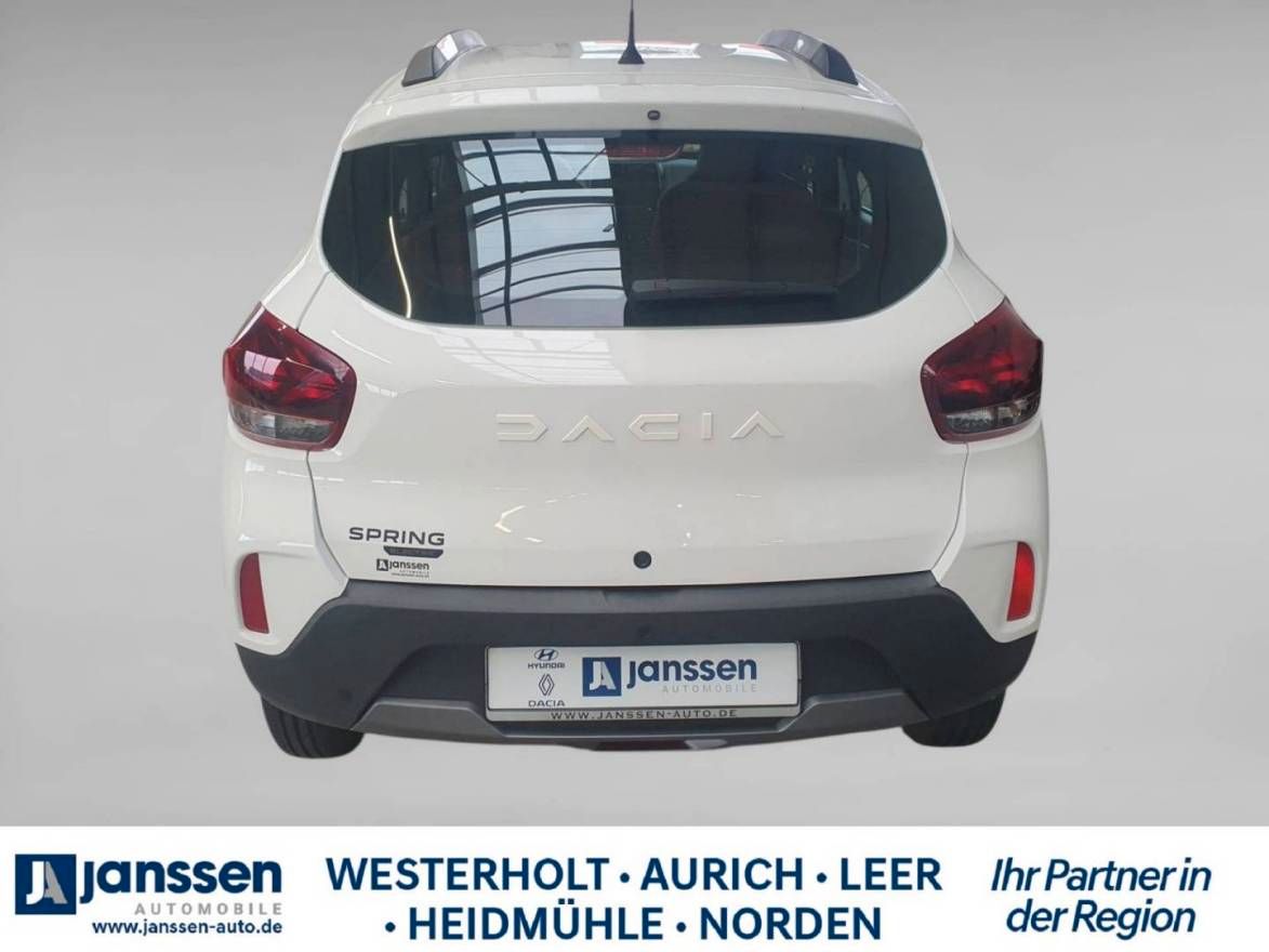 Fahrzeugabbildung Dacia Spring Essential CCS- Anschluss