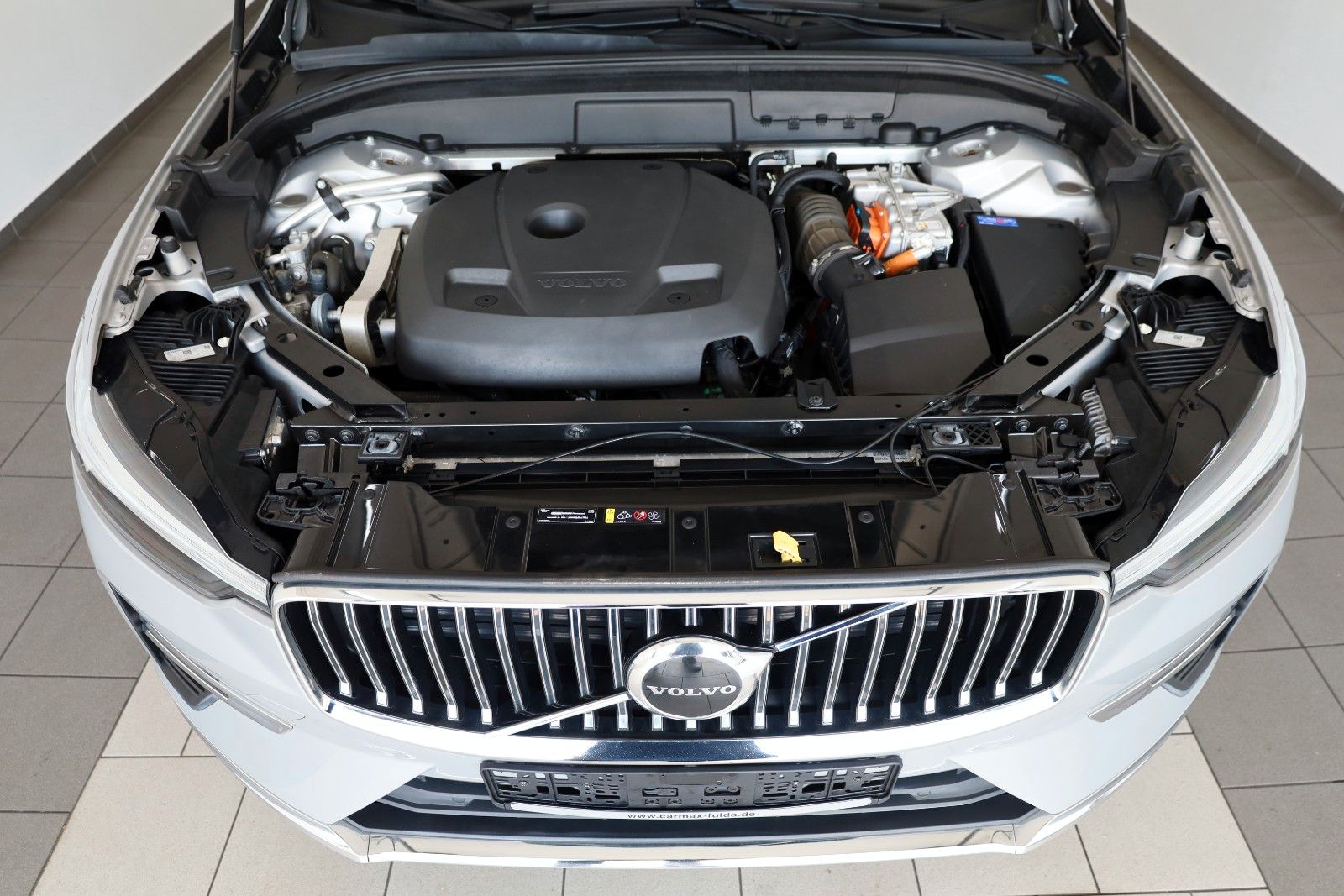Fahrzeugabbildung Volvo XC60 T6 AWD Inscription,Kamera,4xSH,ACC,Pano,AHK