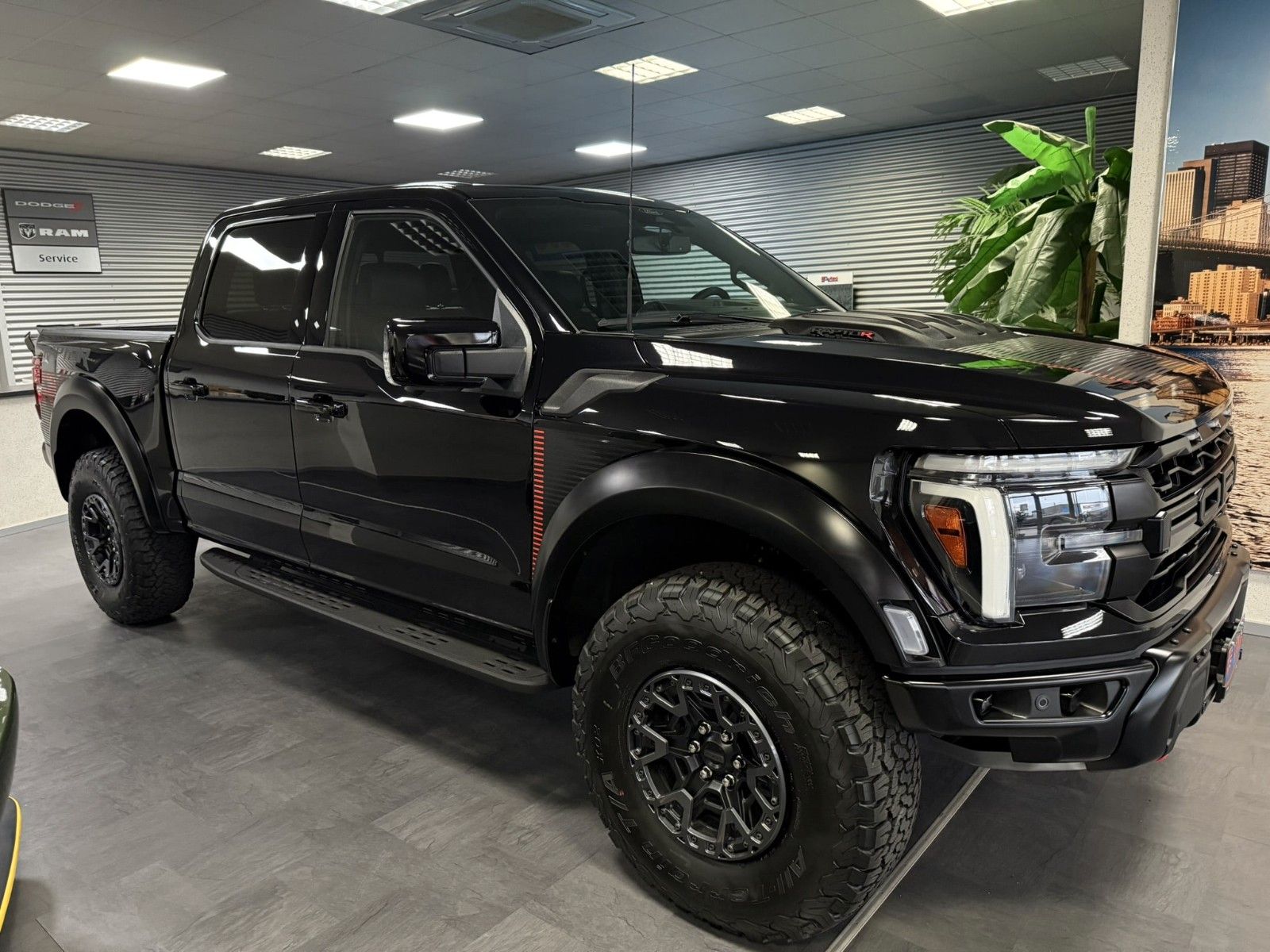 Fahrzeugabbildung Ford FORD RAPTOR -R- V8 KOMPRESSOR-SOFORT!!!!