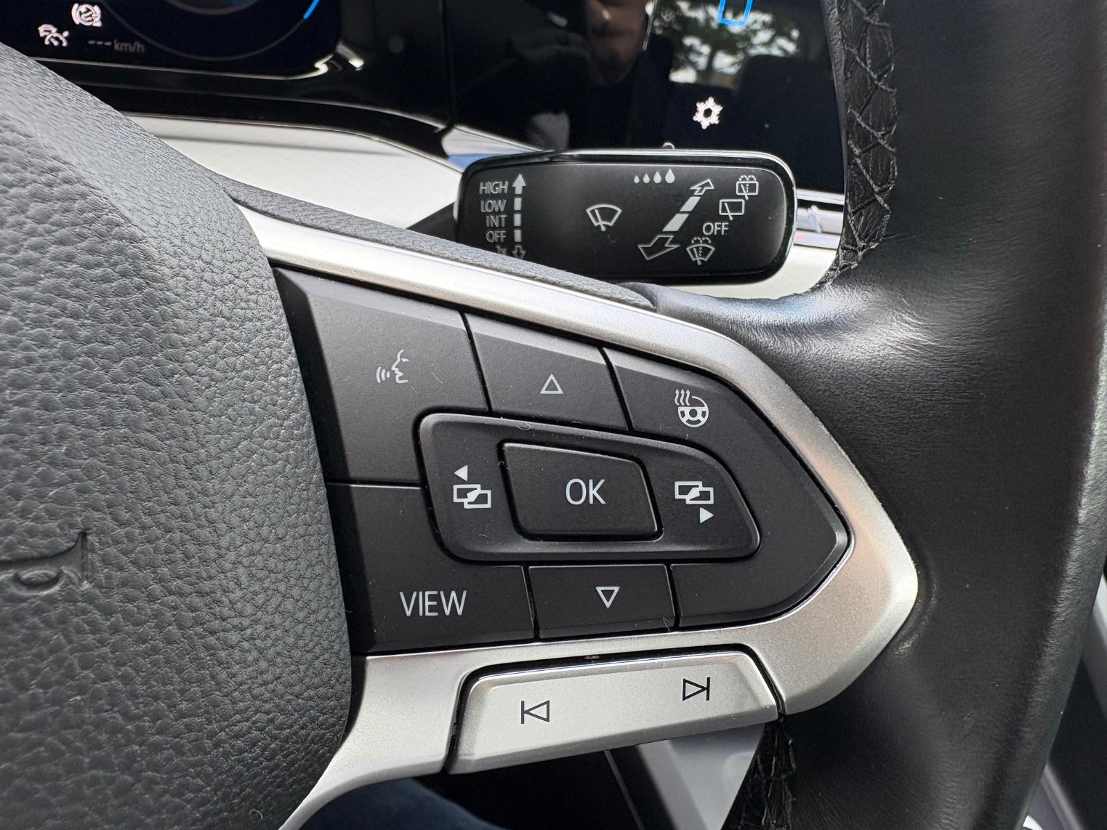 Volkswagen Golf VIII Life LED Navi AppConnect ACC SHZ, миниатюра 21