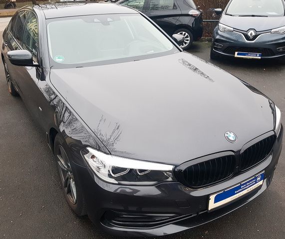 BMW 520 d Aut. Klima SHZ Navi Leder PDC Tempo LMF19"