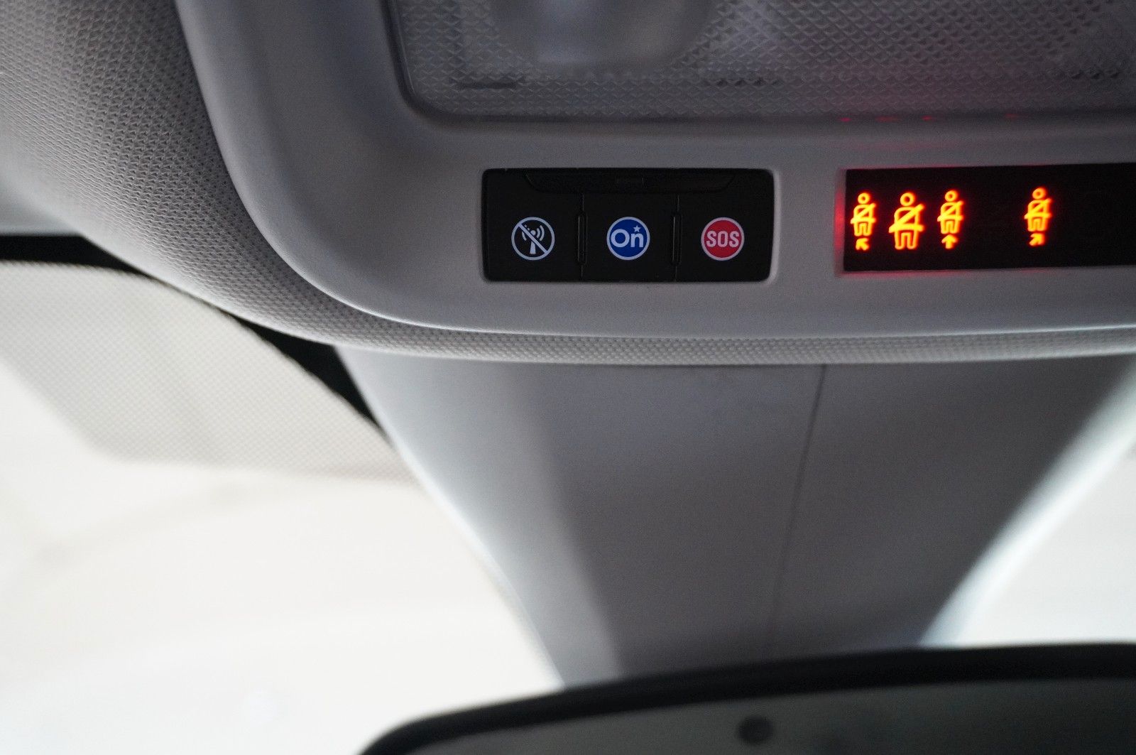 Fahrzeugabbildung Opel Grandland X 1.6D NAVI/PDC/LED/TEMPOMAT/ALU