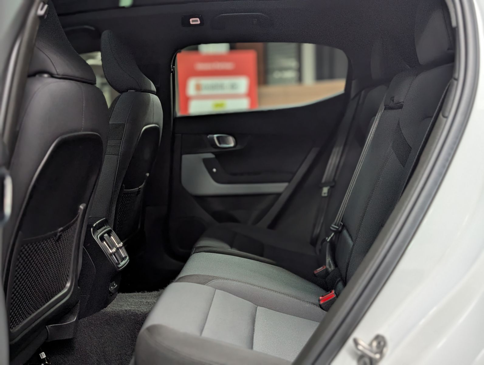 Fahrzeugabbildung Polestar 2 Range SoH 94% PILOT PLUS-PK PANO LED H&K WÄRME