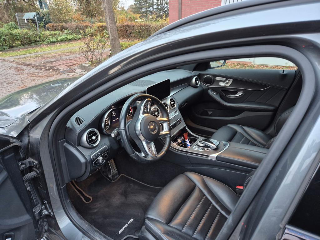 Mercedes-Benz C 43 AMG