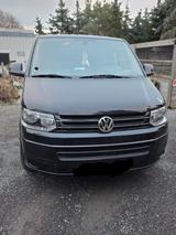 Volkswagen T5 Caravelle Transporter  - Behindertengerechte Volkswagen T5 Caravelle