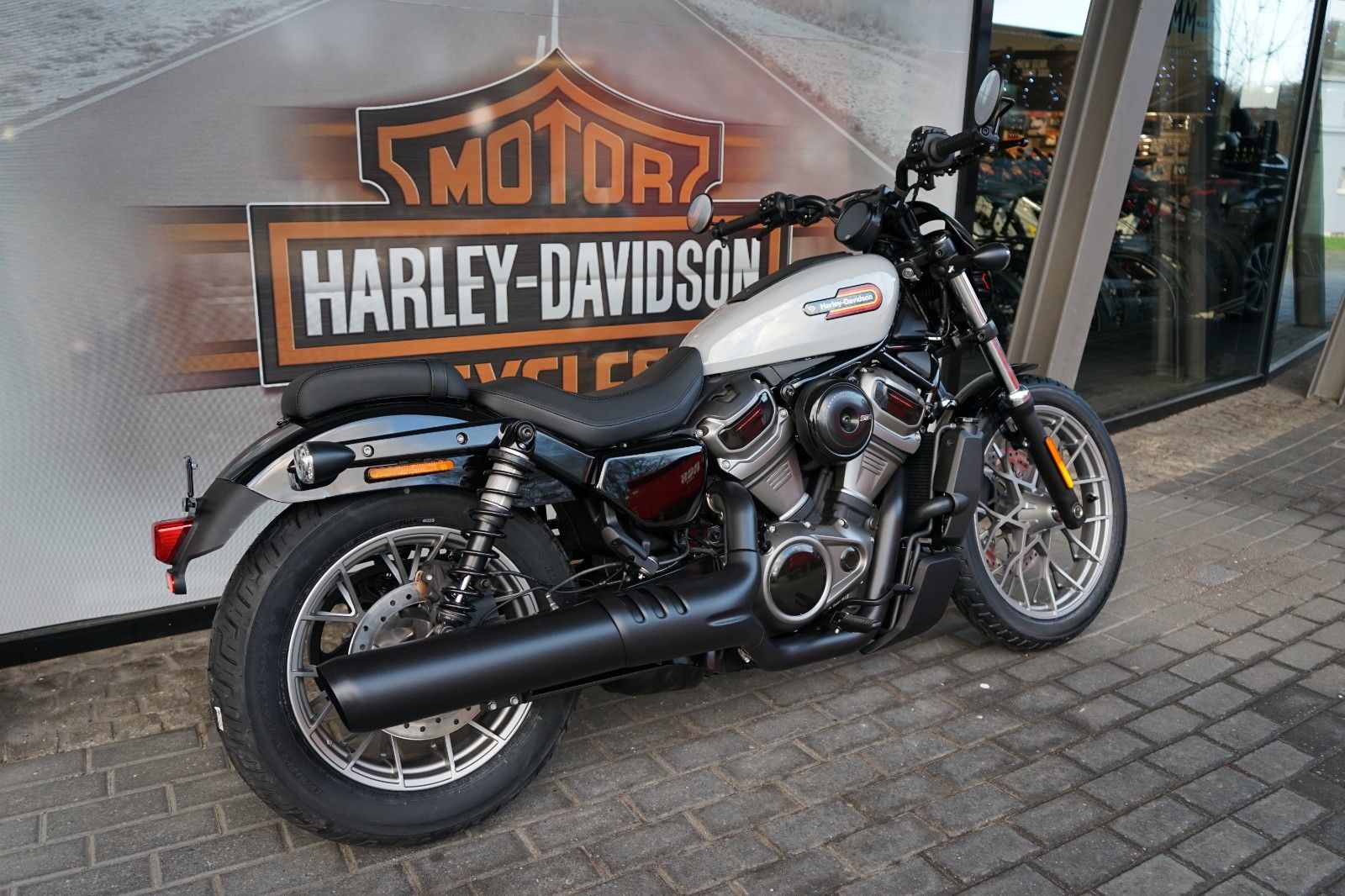 Fahrzeugabbildung Harley-Davidson Sportster Nightster Special975