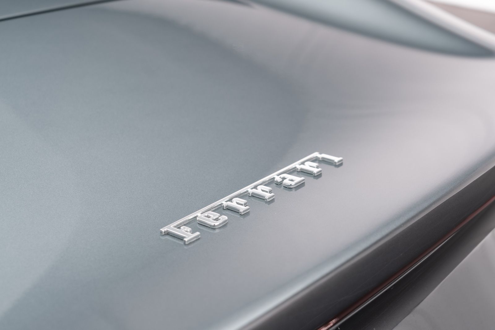 Fahrzeugabbildung Ferrari 812 GTS/  Full Carbon/ Lift/ Hist Color/  JBL