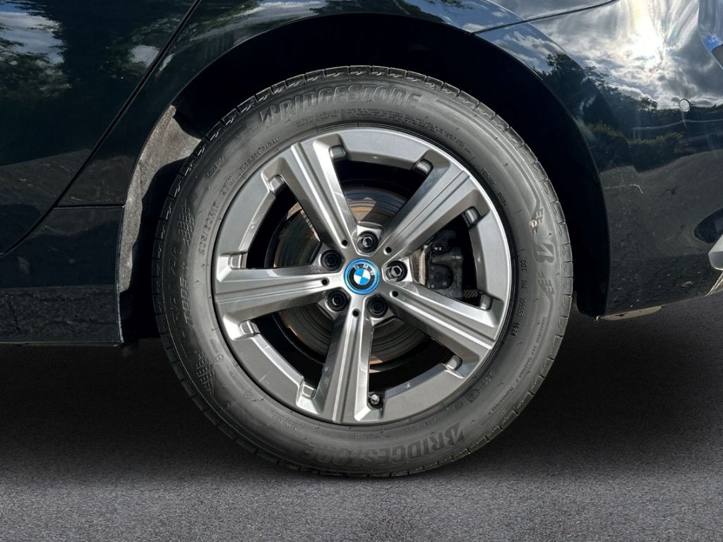 BMW 230 - Bild 7