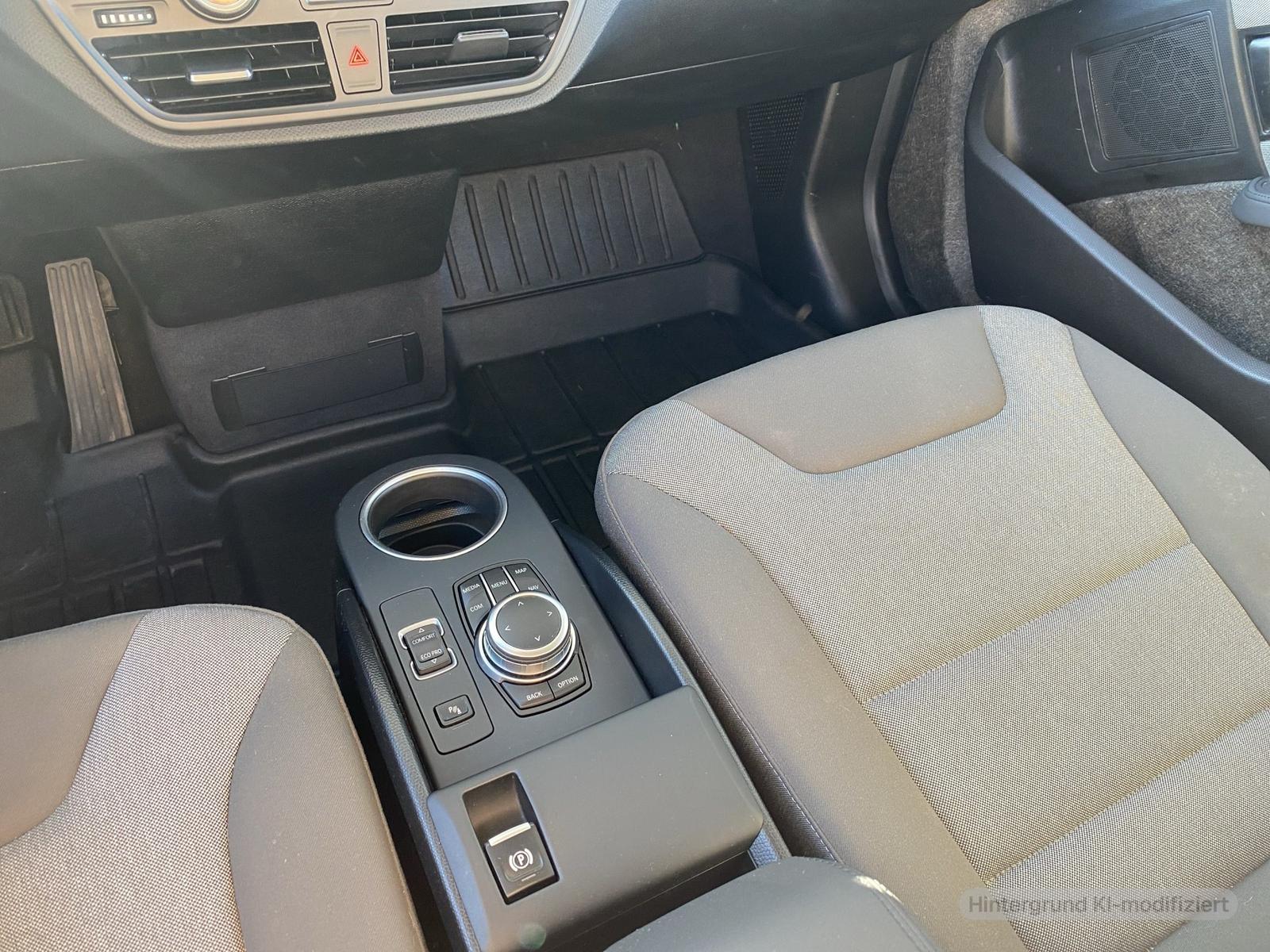 BMW i3 120 RÜCKFAHRKAMERA TEMPOMAT
