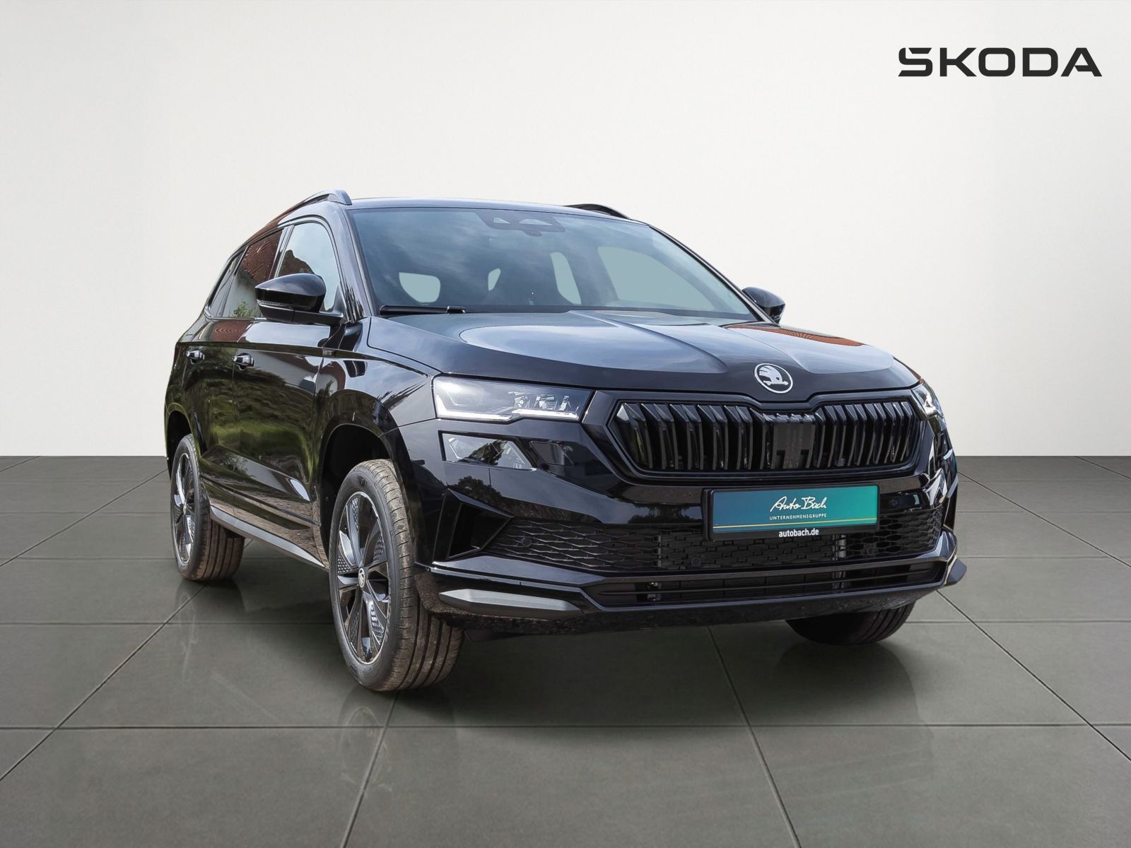 Skoda Karoq Sportline 1.5TSI ACC Panorama Navi LED AHK imagem 3