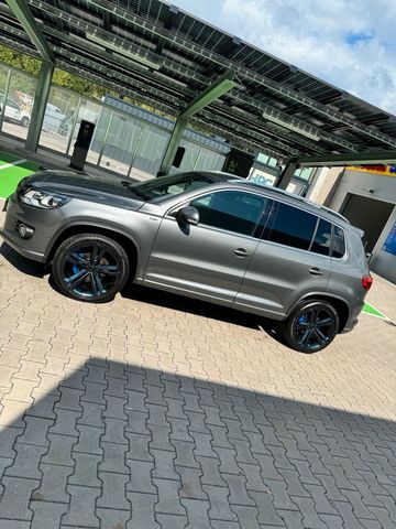 Volkswagen Tiguan R line VW