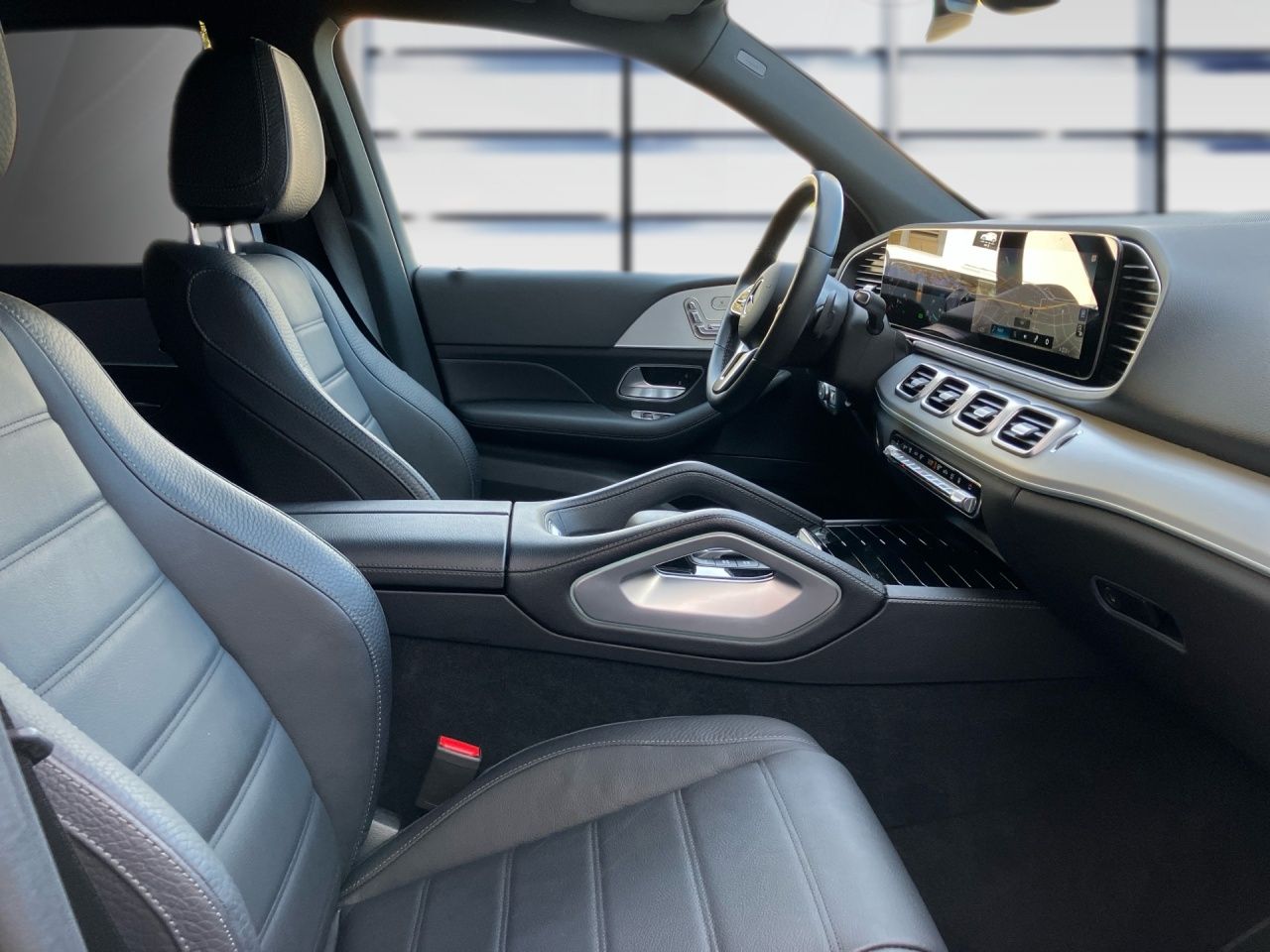 Fahrzeugabbildung Mercedes-Benz GLE 350 de 4M AMG+NIGHT+360°+21 ZOLL+LED+STNDHZ+