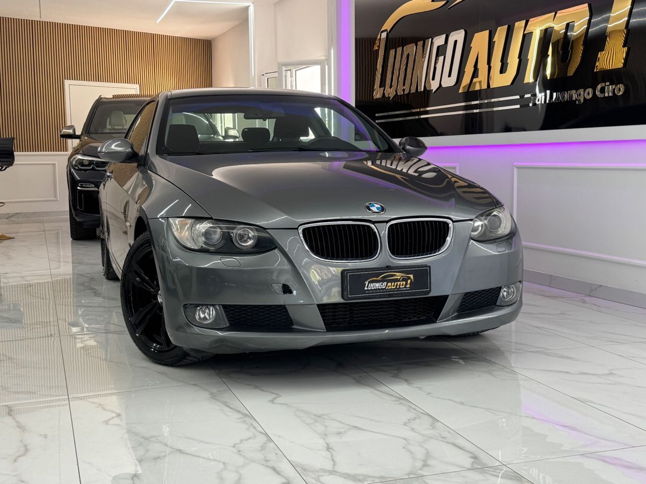 BMW 320 - 1