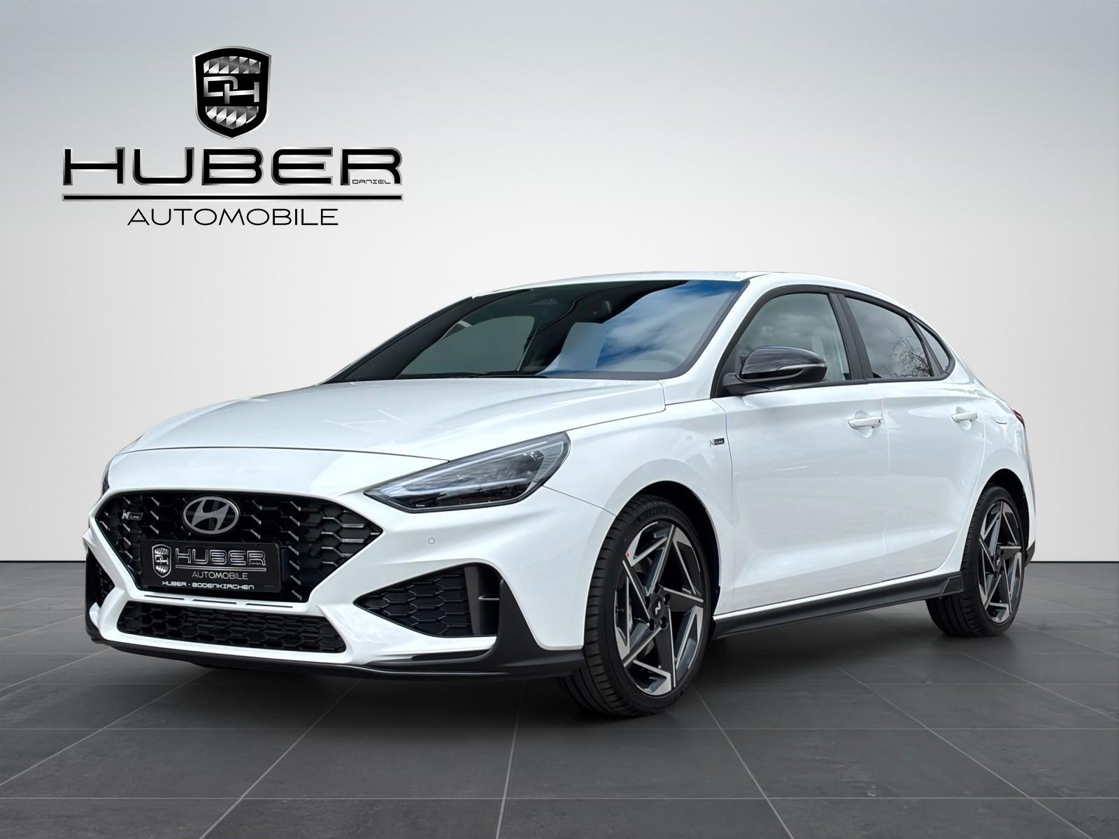 Hyundai i30 1.5 T-GDI DCT Fastback N Line NAVI KAMERA 5J