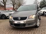 Volkswagen Touran Freestyle - Volkswagen Touran Freestyle mit Benzin-Antrieb