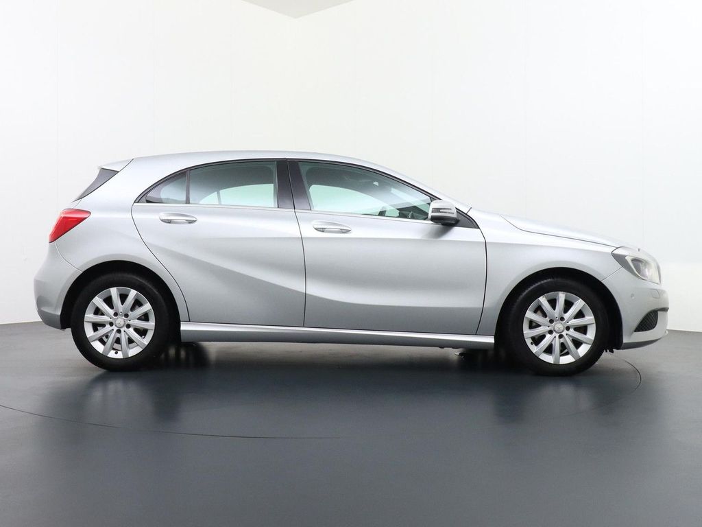 Mercedes-Benz A 180 Ambition navi Led sitzheizung
