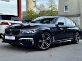 BMW 730 d xDrive M-SPORTPAKET/360°KA/GLASDACH/HUD