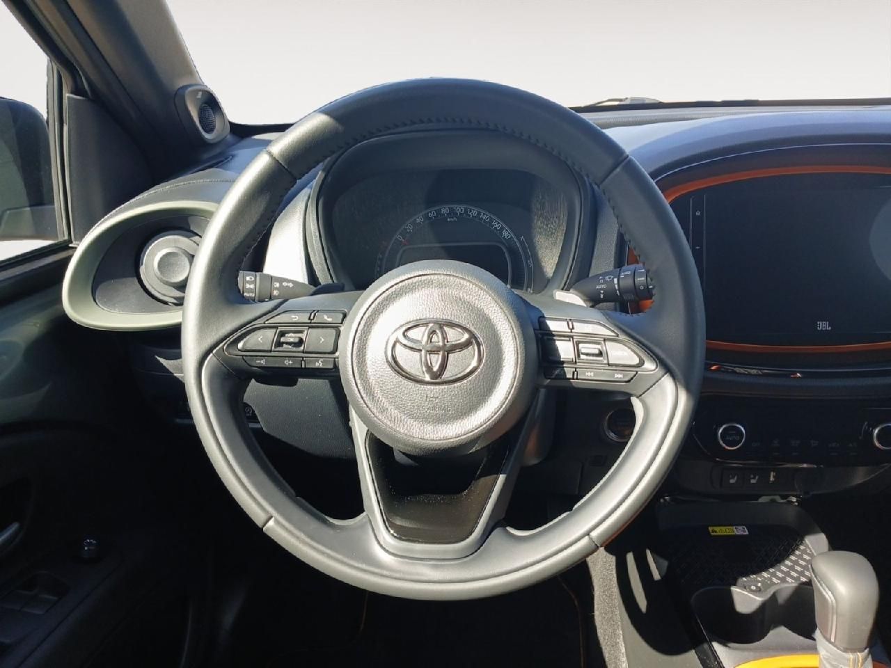 Fahrzeugabbildung Toyota Aygo X Limited