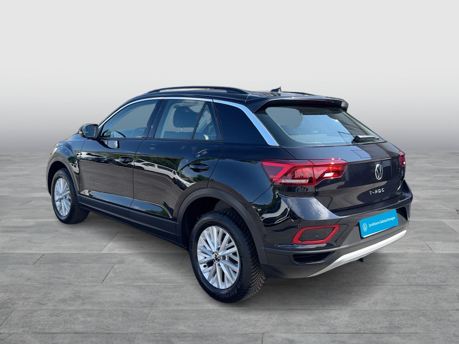 Volkswagen T-Roc Life 1.5TSI DSG AHK NAVI SHZ CARPLAY foto 4