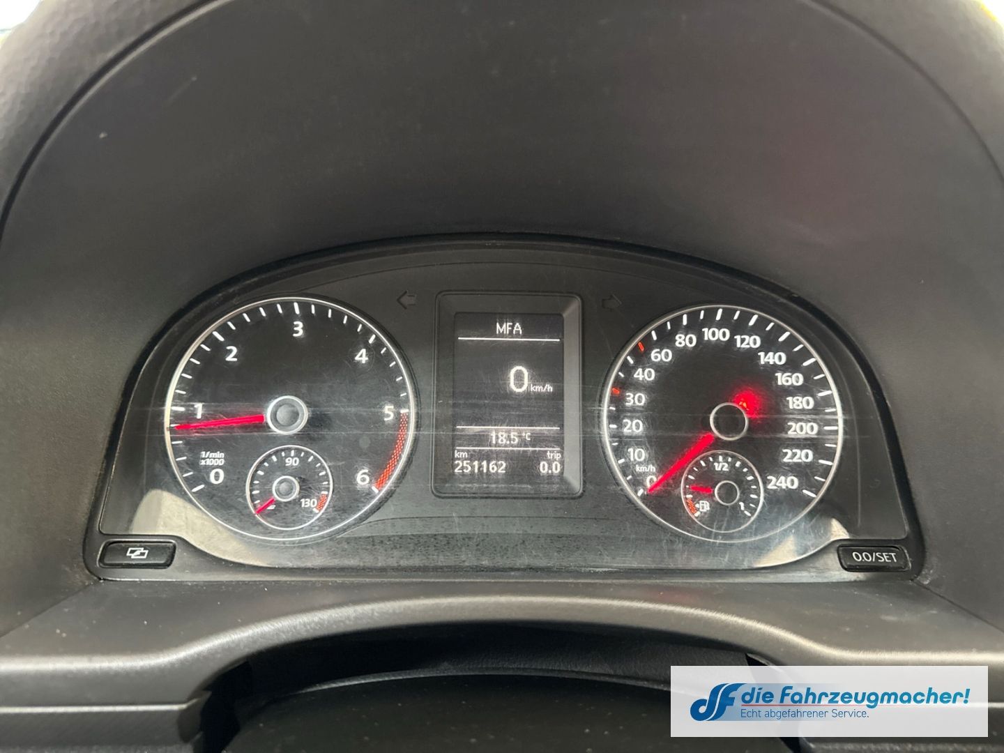 Fahrzeugabbildung Volkswagen Caddy Kasten TÜV 09/26 AHK Klimaauto *EXPORT