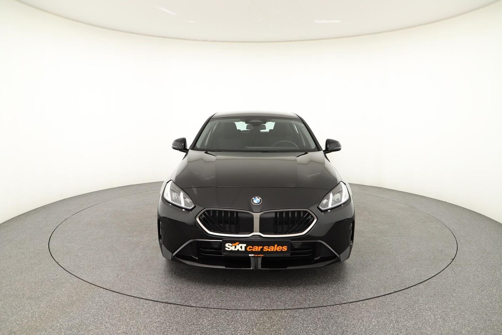 BMW 1 Series i M Sport Design NAV SHZG ParkAss+RFK Alarm, миниатюра 3