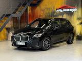 BMW 220i Active Tourer M Sport Aut. LED~HEADUP~360° - BMW 220 Active Tourer in München