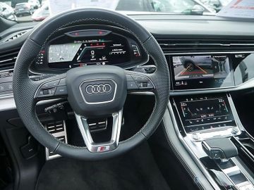 Audi Q8 - 7