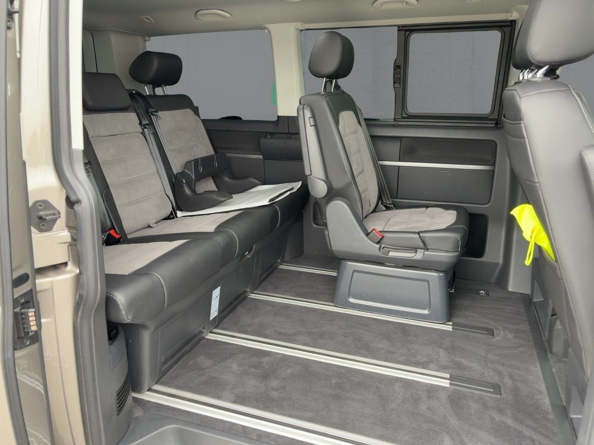 Volkswagen T6.1 Multivan 2.0 TDI DSG GENERATION SIX LED ACC foto 12