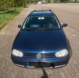 Volkswagen Golf IV Neue TÜV - Volkswagen Golf aus 2000: Kombi