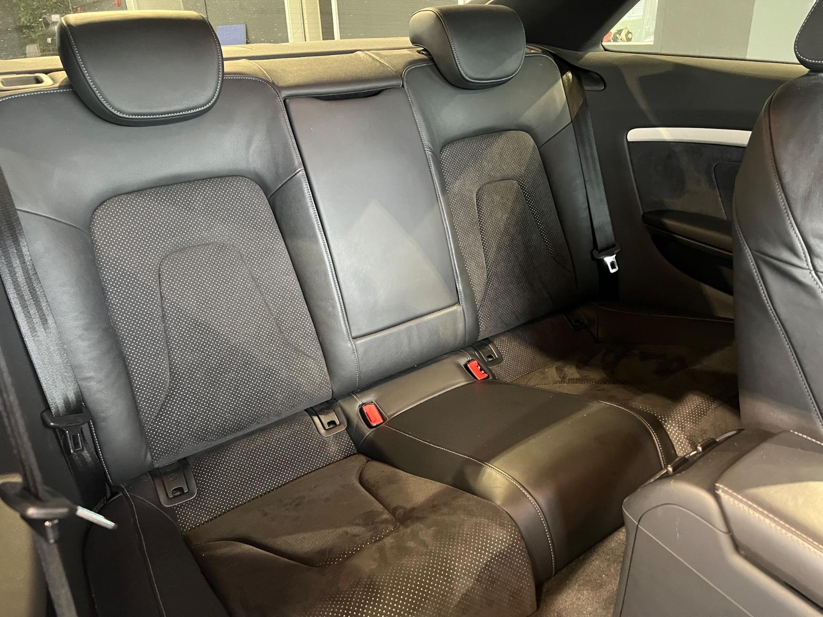Audi A5 Coupe 2.0 TFSI quattro