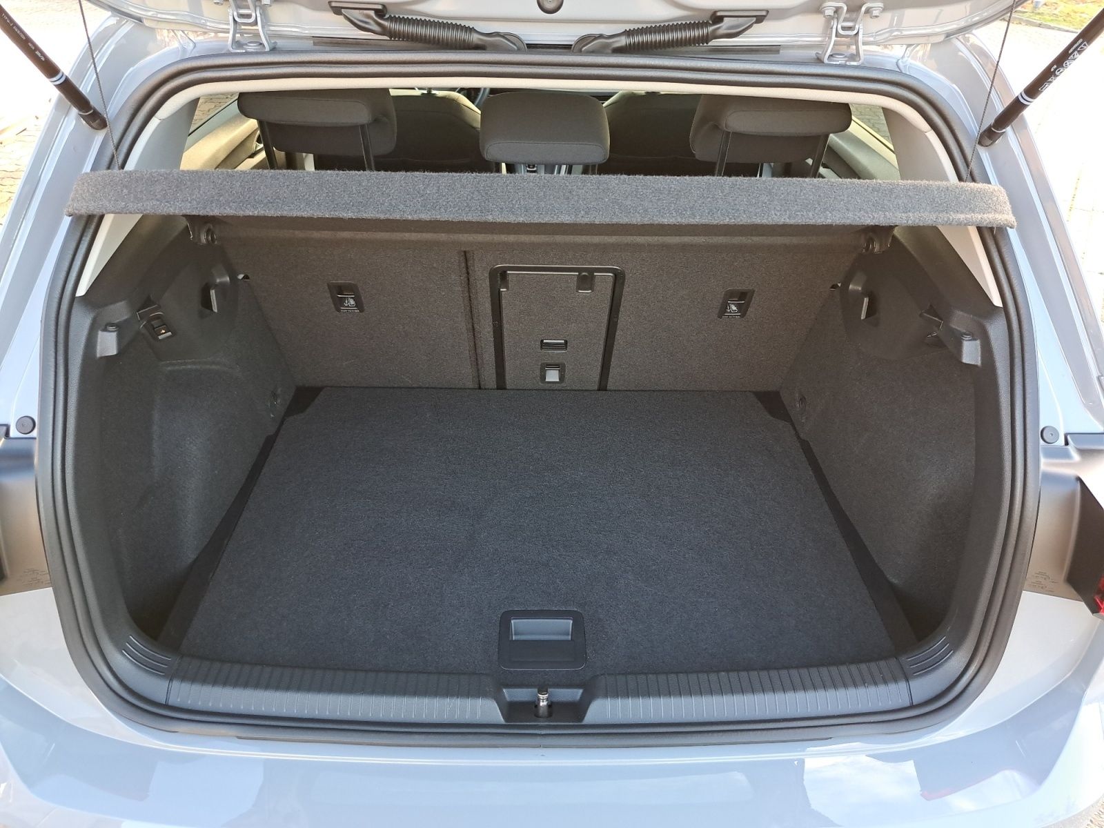 Volkswagen Golf - Bild 12