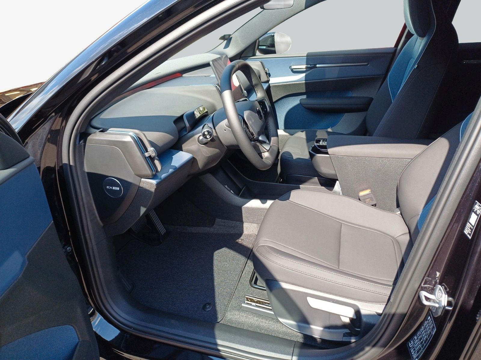 Volvo EX30 - Bild 13