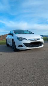 Opel Astra J GTC 2.0 CDTI Innovation, Carbon, Xenon - Opel Astra mit Diesel-Antrieb: Sportwagen