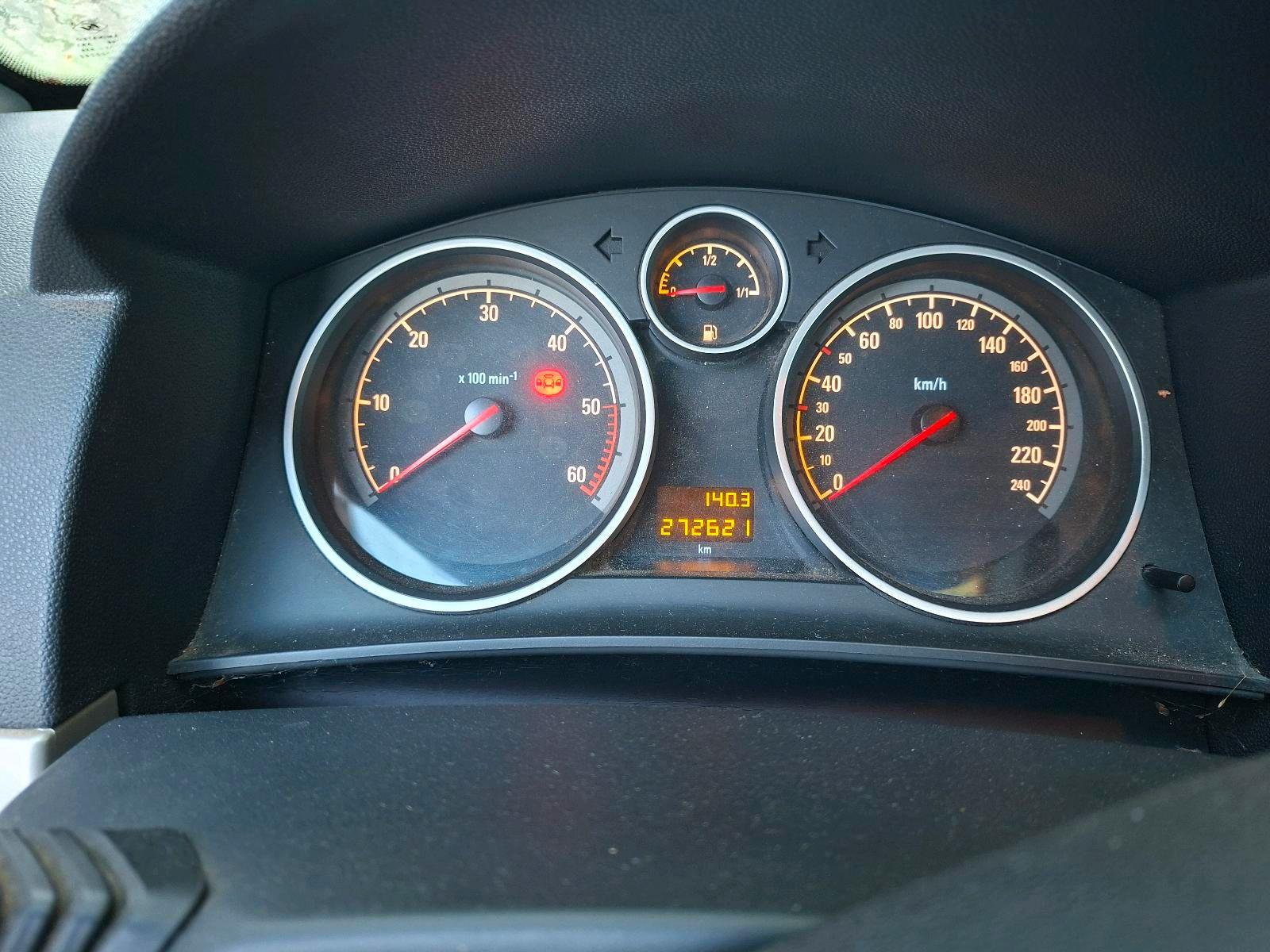 Opel Astra 2007 — photo 6