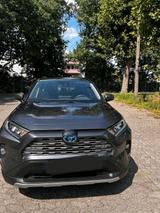 Toyota RAV 4 Hybrid, 178 PS,, 4x2 - Toyota RAV 4 in Freiburg