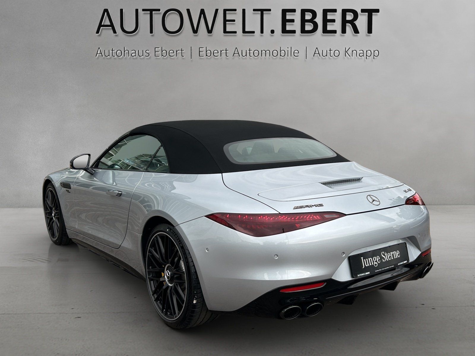 Fahrzeugabbildung Mercedes-Benz SL 43 AMG Prem+ DYNAMIC+ Perf.Sitze Carbon Night