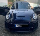 MINI Cooper S Cabrio YOURS Sondermodell black, voll - gebrauchte MINI Cooper S Cabrio aus dem Jahr 2022
