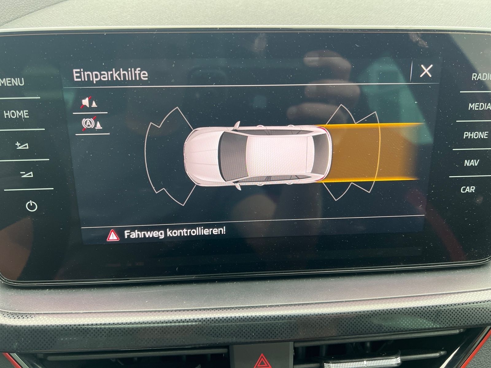 Skoda Scala 1.5 TSI Edition S ABT LED elektr.Heckkl foto 18