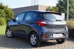 HYUNDAI i10 1.0Trend AUT-KLIMA-ALU+WR-NAVI-SHZG-TEMPOMAT