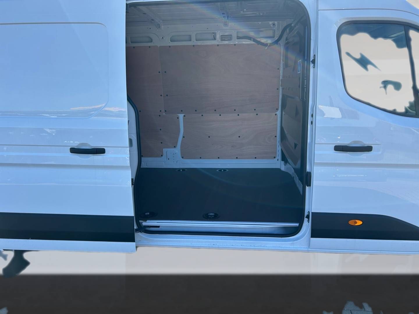 Fahrzeugabbildung Renault Master Kastenwagen FWD Kasten advance L3H2 3,5t