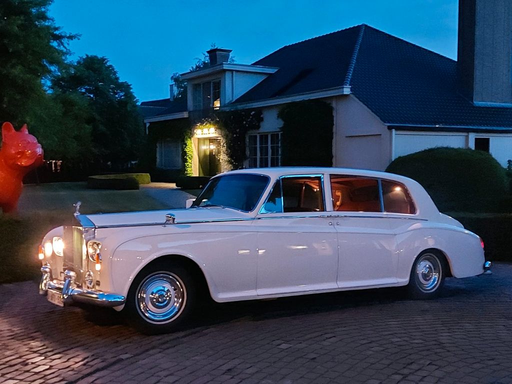 Rolls-Royce Phantom