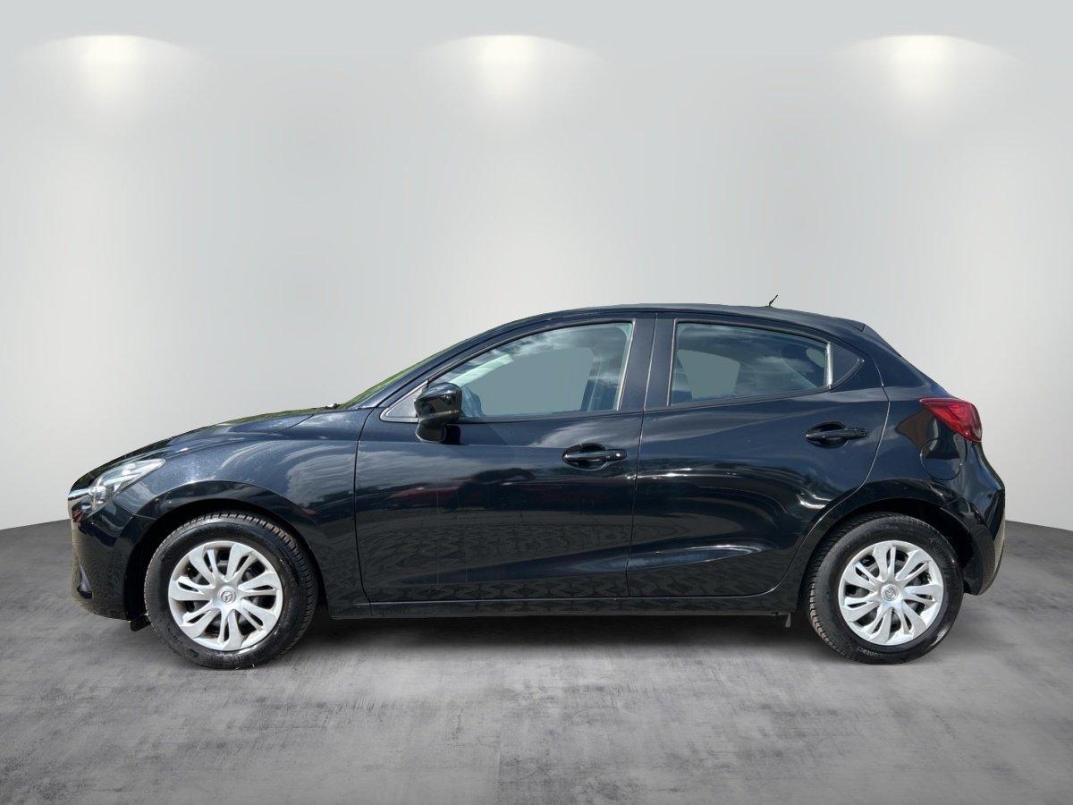 Mazda 2 1.5l "Center-Line" "TOU-P"