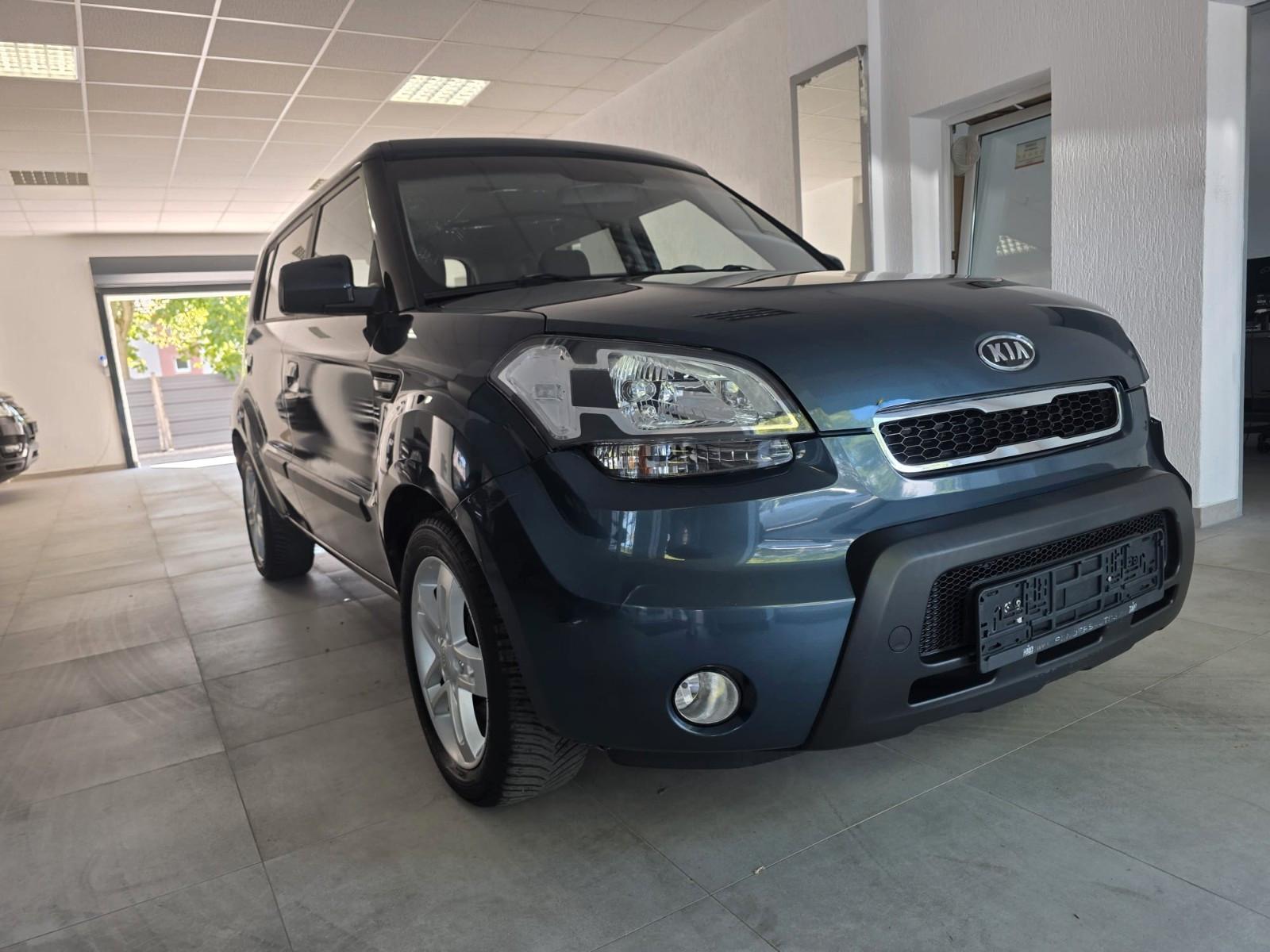 Kia Soul 2009 — interior